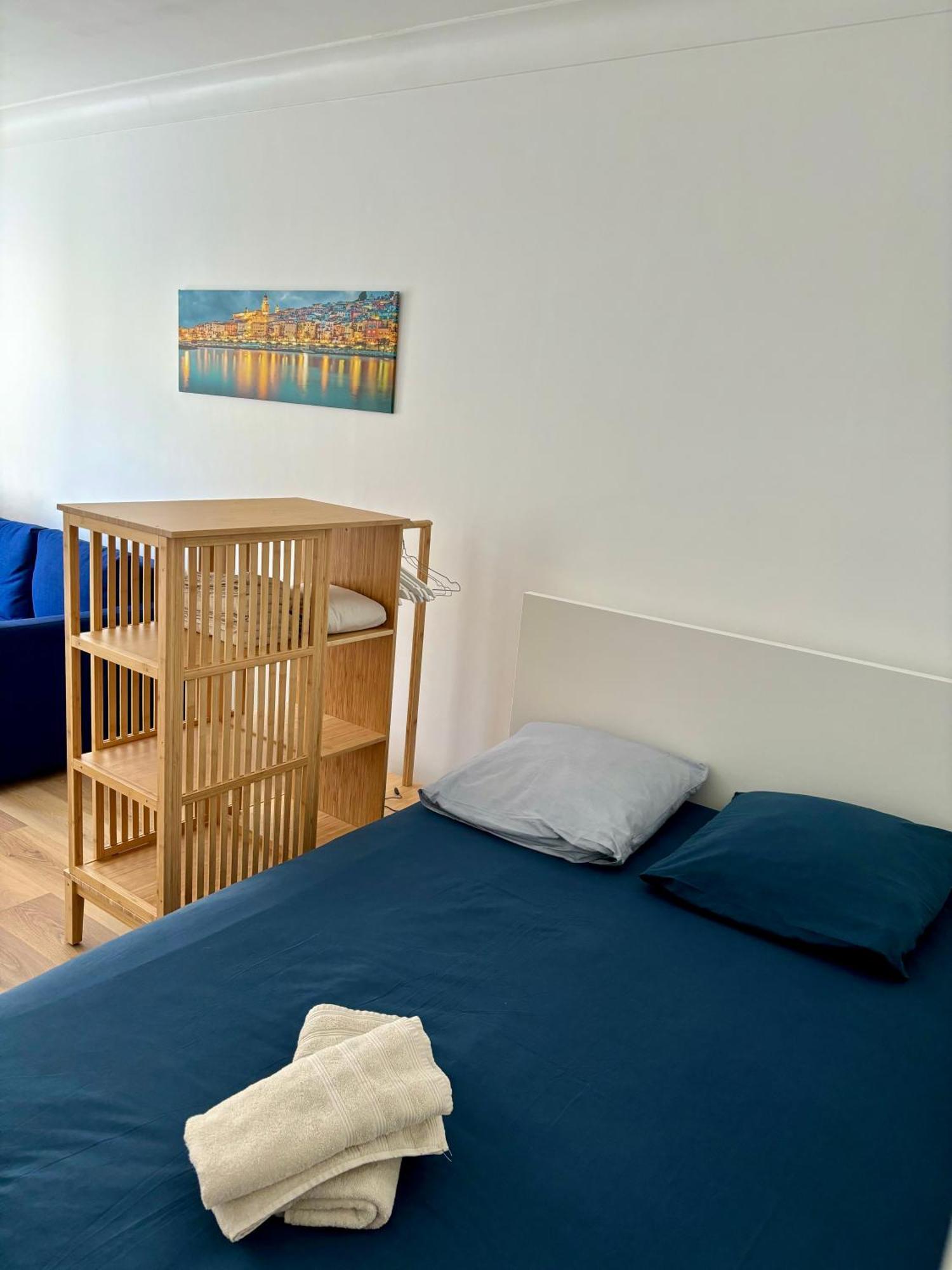 Studio 2 Etoiles A Menton Pour 4 Personnes Exterior foto